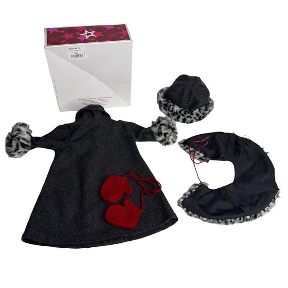 American Girl Doll Nellie Holiday Coat Hat & Mittens Faux Fur Animal Print Box - Picture 4 of 11